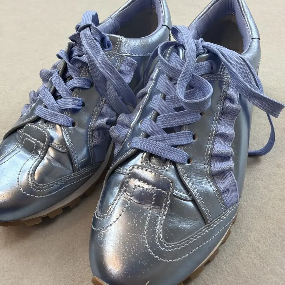 Tory Burch‎ Sport Ruffle Sneaker 6.5 Metallic Blue Leather EUC Designer Preppy